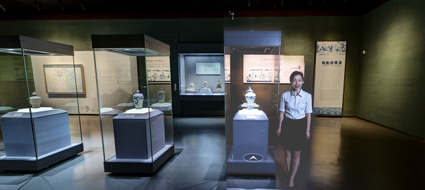 桂林博物馆之梅瓶展示